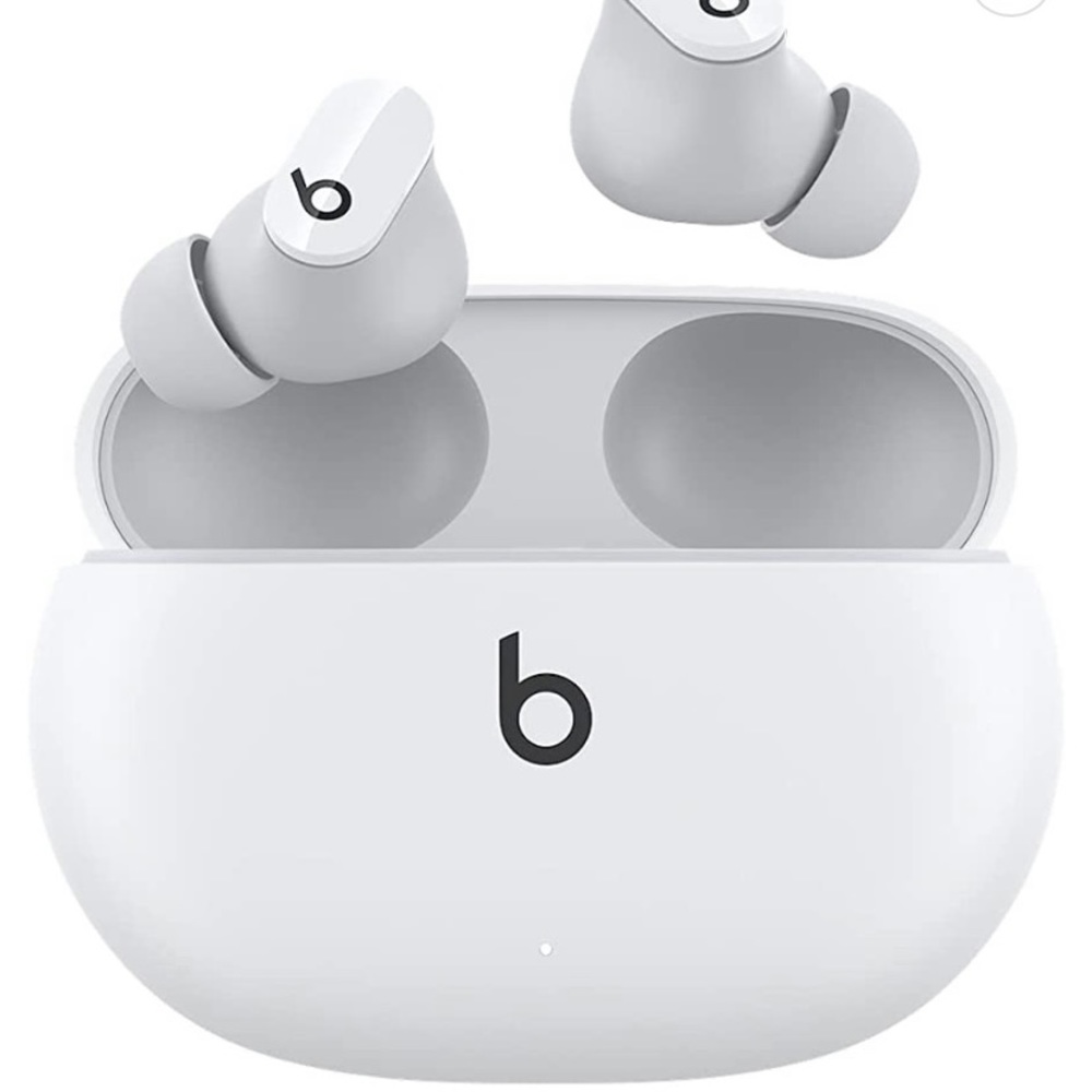 White Beats Studio Buds - True Wireless Noise Cancelling Earbuds